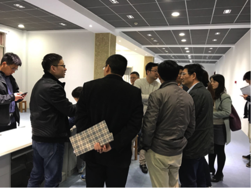 实验室参观 实验室参观